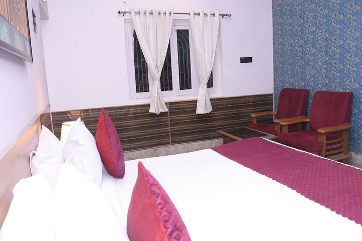 Room 3 of 29