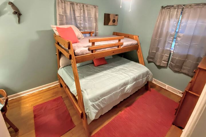 Room 20 of 150