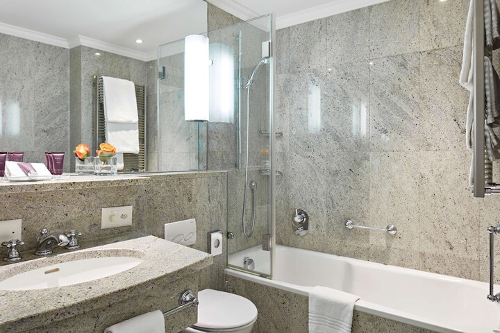 Bath Photo