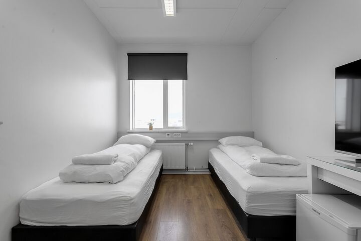 Room 5 of 26