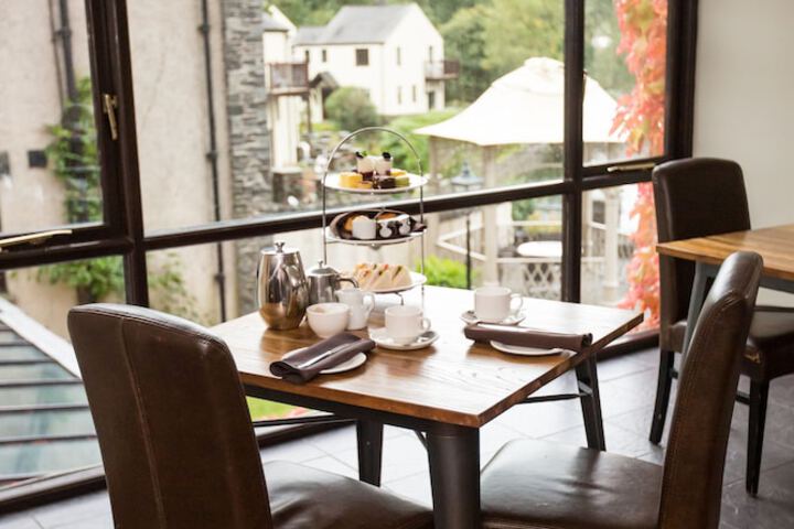 Breakfast/Coffee Service 99 of 128
