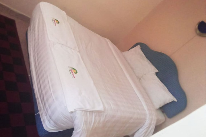 Room 5 of 21
