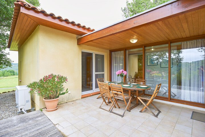 Terrace/Patio 17 of 38