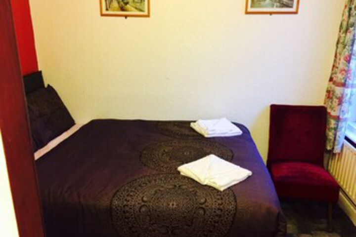 Room 62 of 70