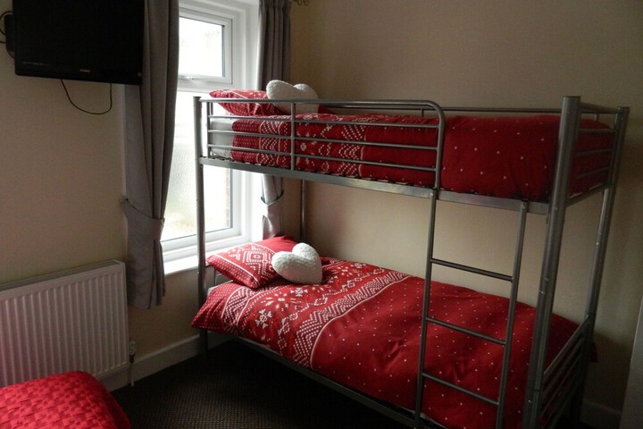 Room 21 of 81