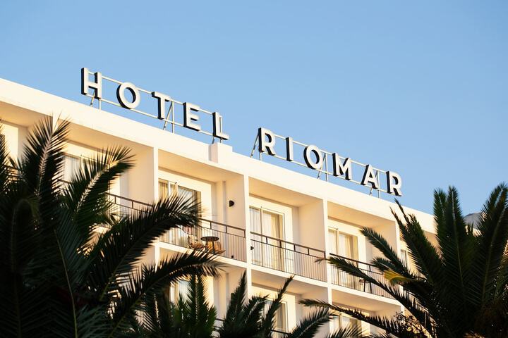 Hotel 117 of 122