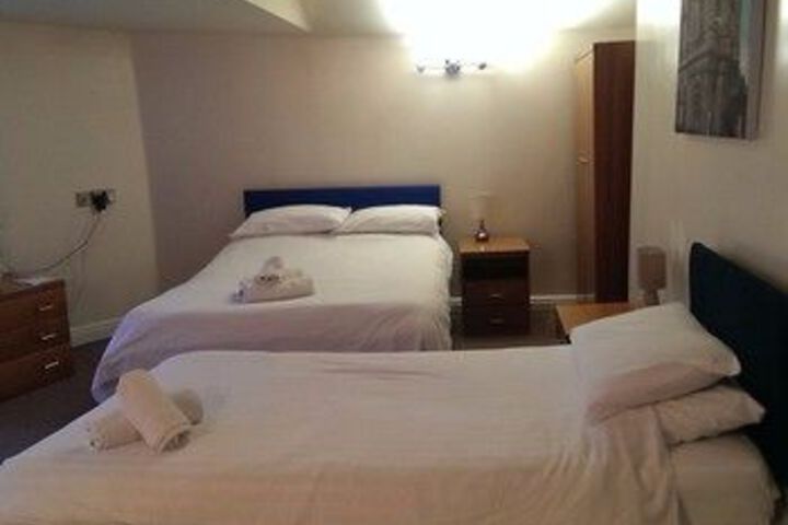 Room 103 of 117