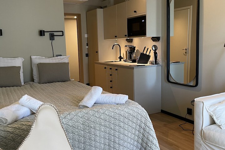 Room 49 of 146