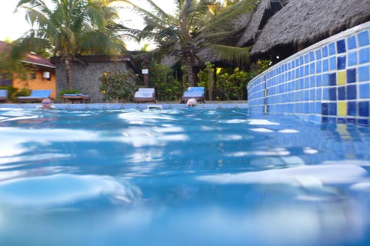 Pool 65 of 113