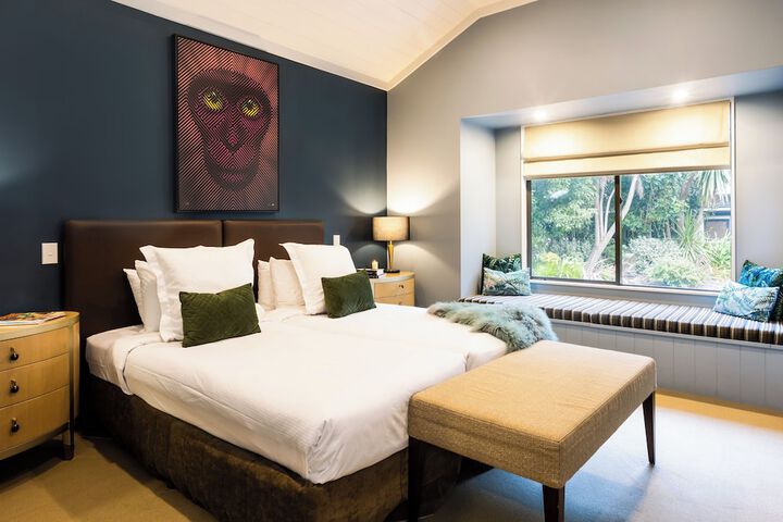 Room 10 of 51
