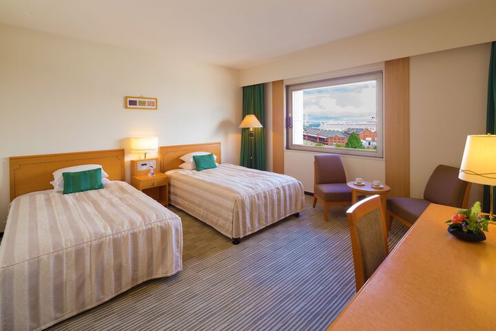 Room 10 of 89
