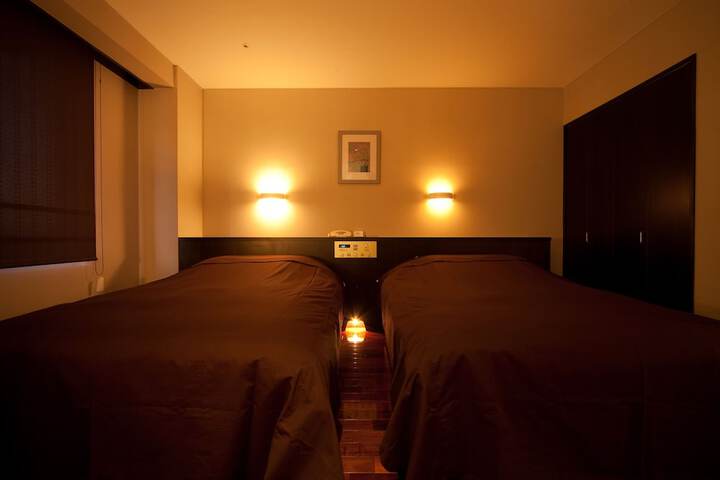 Room 17 of 75