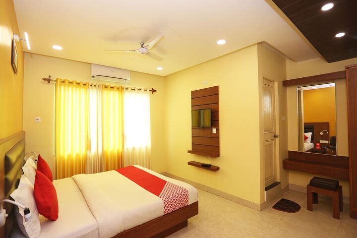 Room 2 of 5