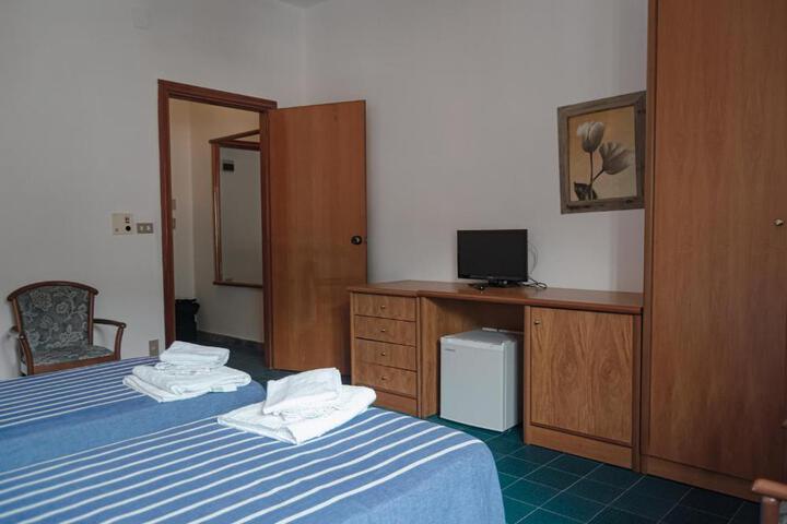 Hotel Mediterraneo
