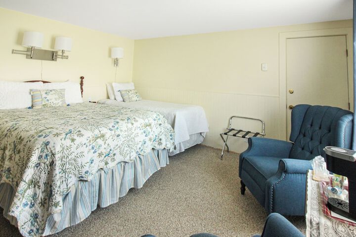 Room 5 of 36