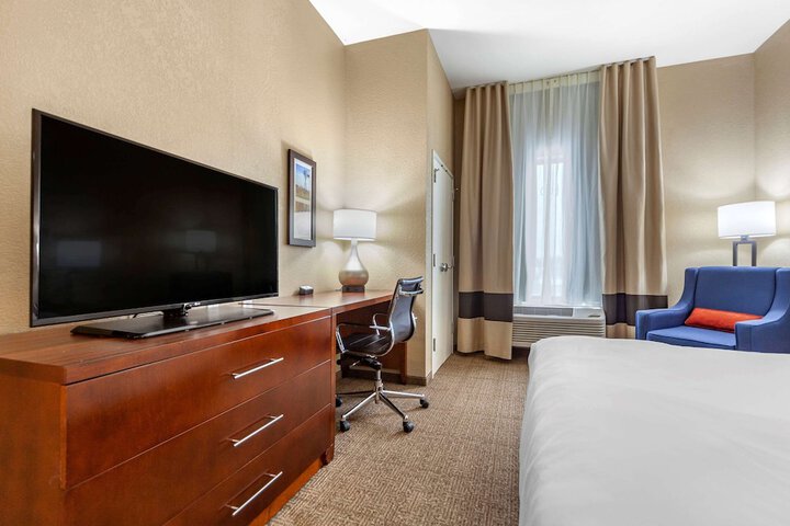 Room 15 of 59