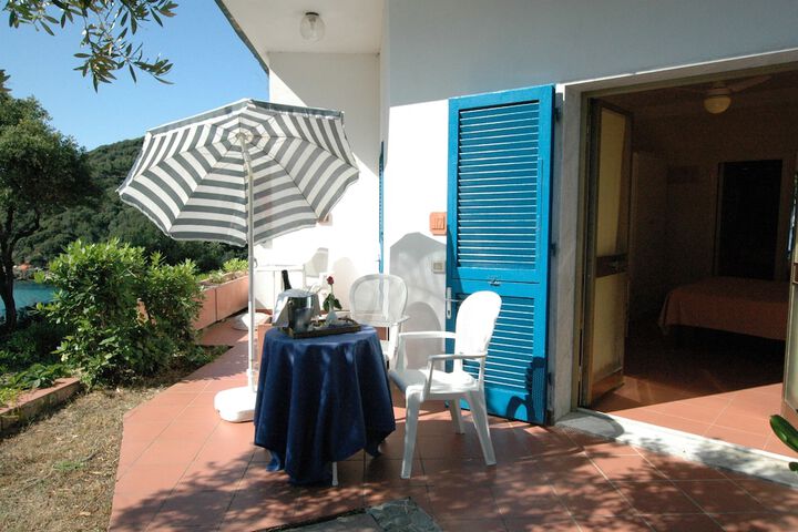 Terrace/Patio 17 of 59