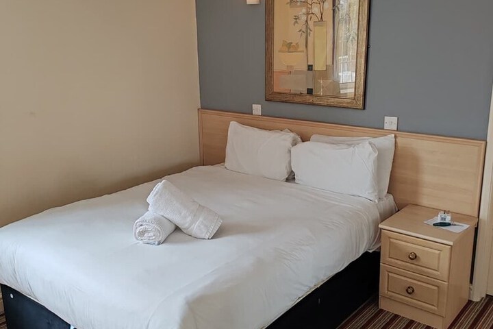 Room 17 of 57