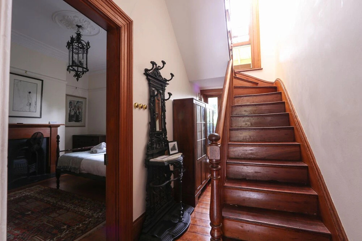 Room 3 of 22