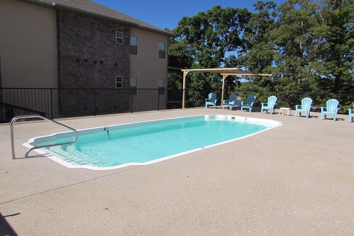 Pool 57 of 78