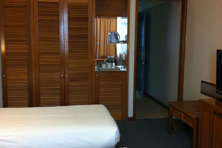 Room 7 of 35