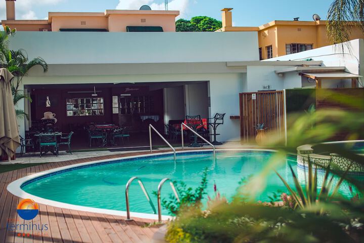 Pool Hotel