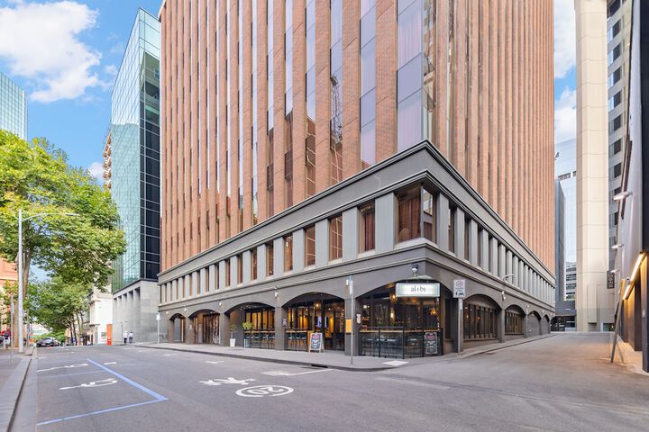 Image of Melbourne City Suites