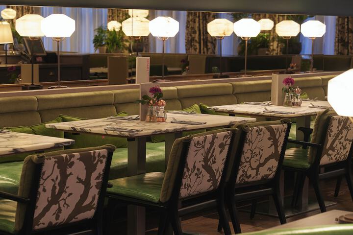 Dining 54 of 70