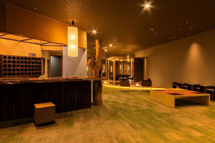 Hotel Lobby