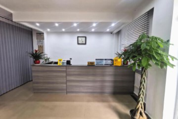 Mianyang Huaxin Business Hotel