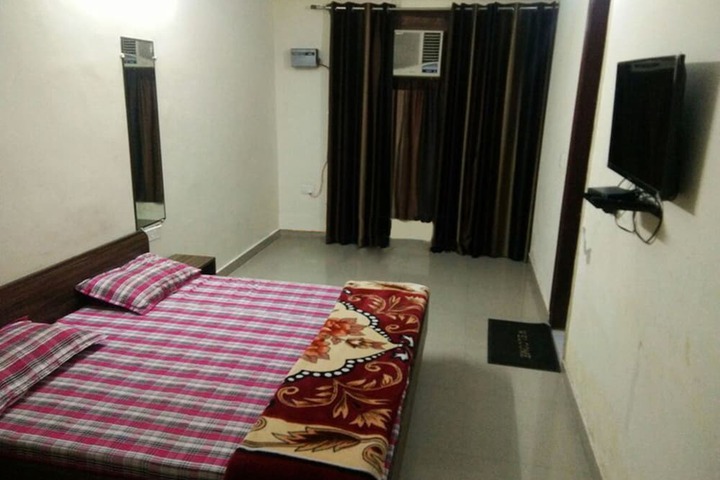 Room 5 of 39
