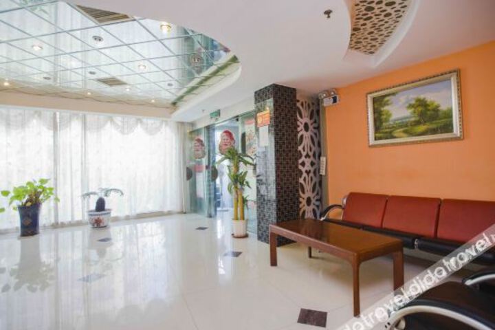 Hotel Interior 29 of 41