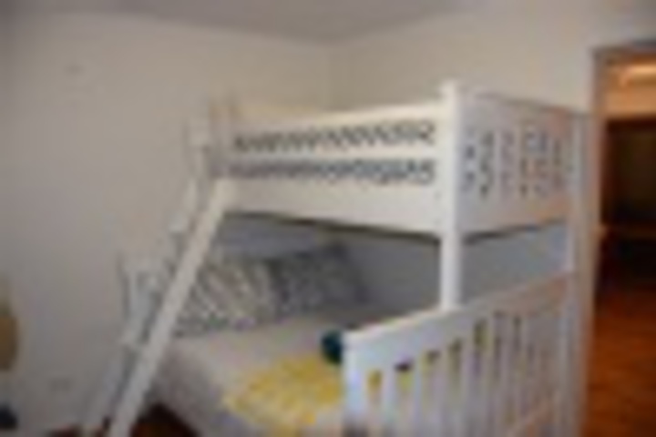 Room 64 of 120