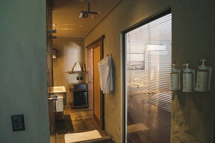 Room 64 of 110