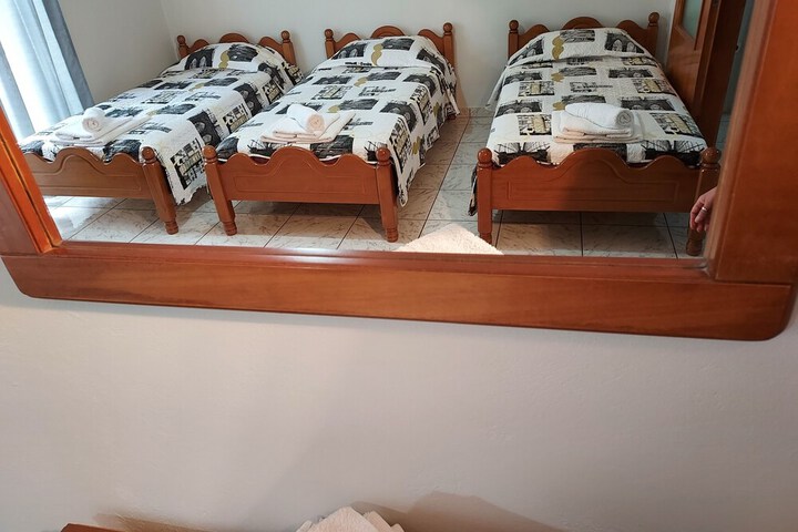 Room 36 of 192