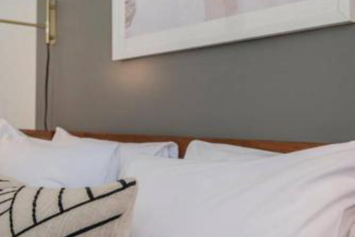 Urban Retreat Minutes To The Gulch &  Downtown in Nashville, TN
