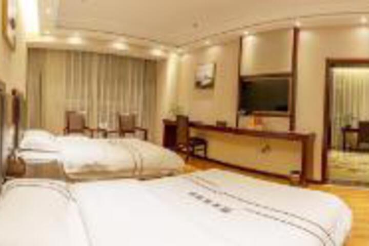 Room 16 of 16