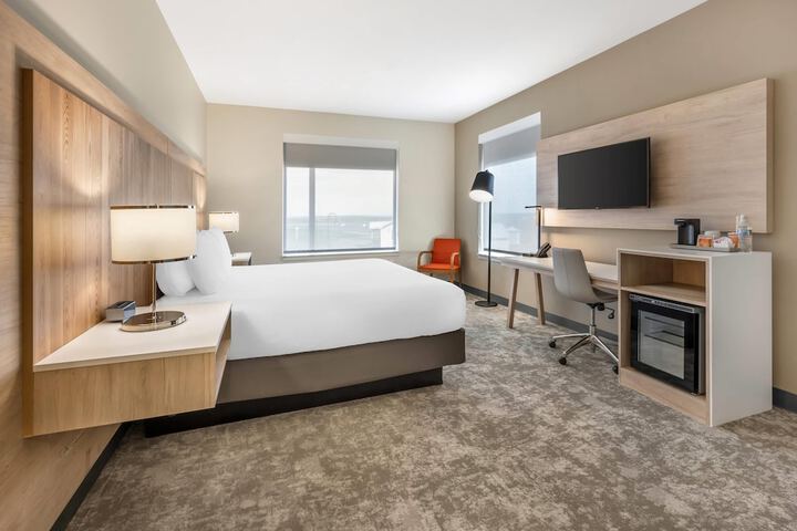 Room 21 of 76