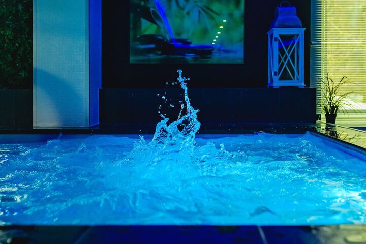 Pool 38 of 74