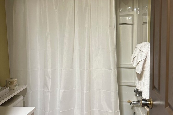 Room 25 of 56