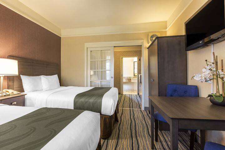 Room 2 of 19