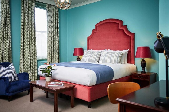 Room 21 of 44