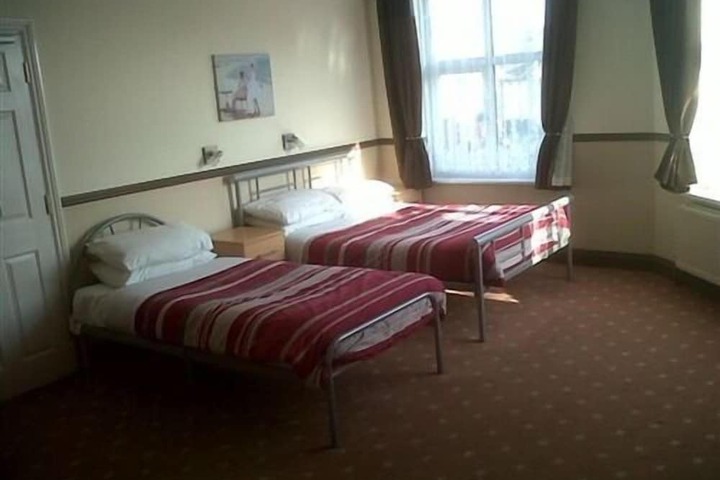 Room 3 of 13