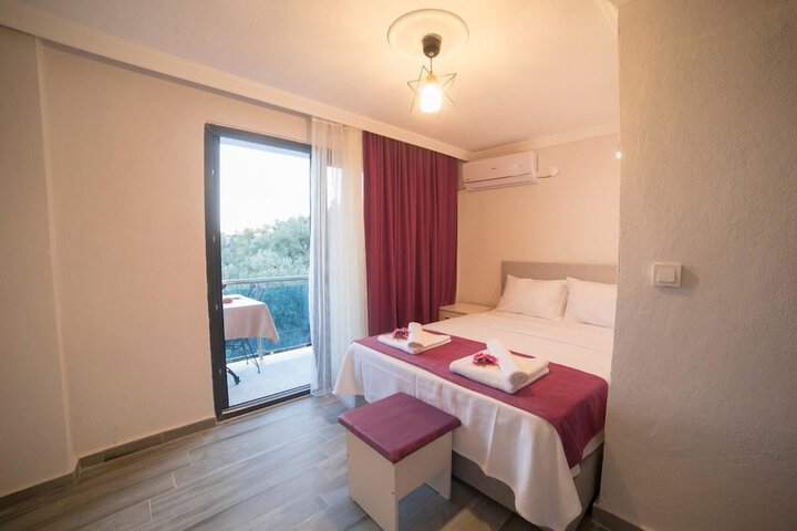 Room 14 of 24