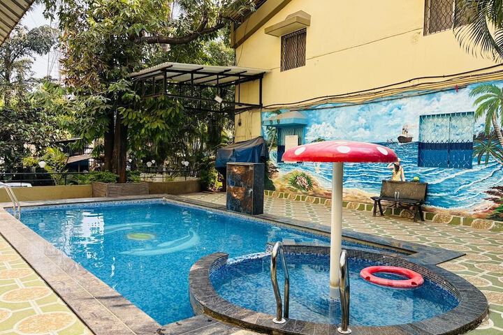 Pool 39 of 42