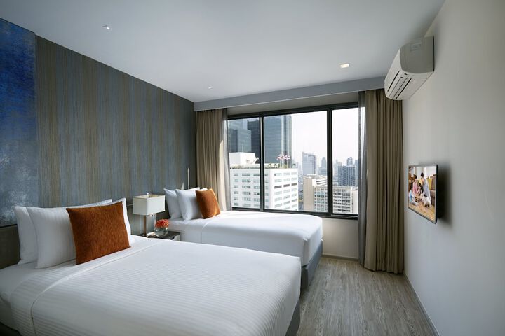 Room 9 of 55