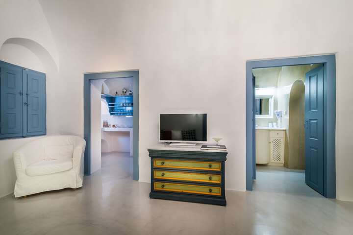 Room 27 of 231