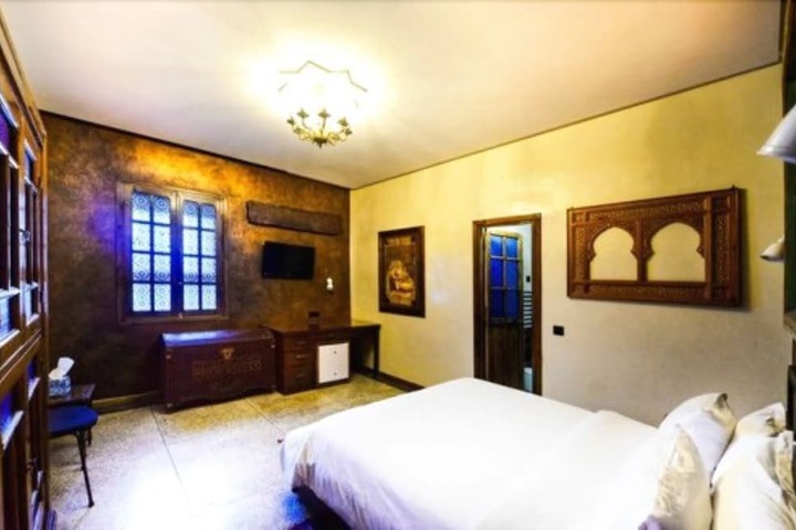 Room 7 of 30