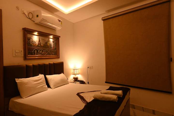 Room 41 of 86