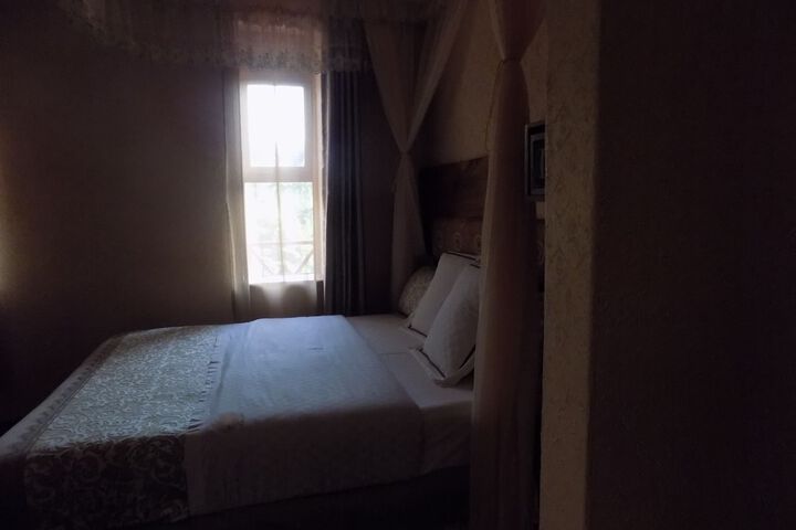 Room 19 of 70